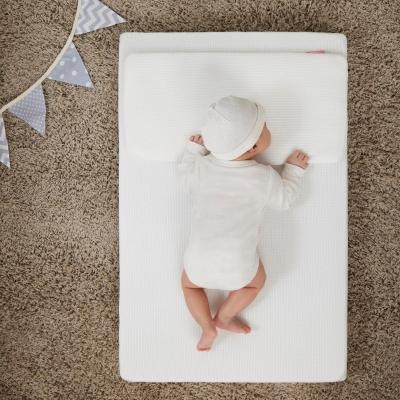 OXY BABY Mattress เบาะนอนหายใจผ่านได้ ขนาด 60x120 cm (แถมฟรีผ้าปูที่นอน)